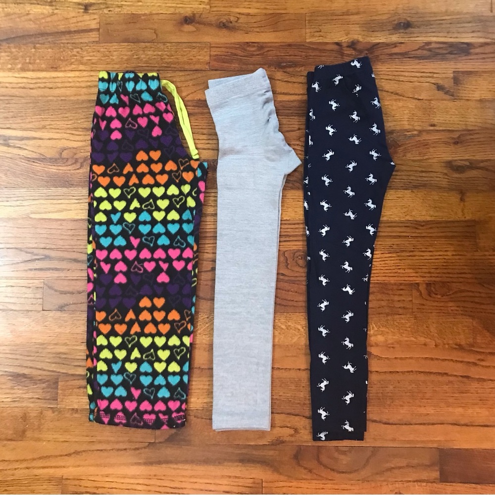 Girls Bottoms Leggings Pants Bundle
Gray Blue Silver Unicorns & Multicolor Heart